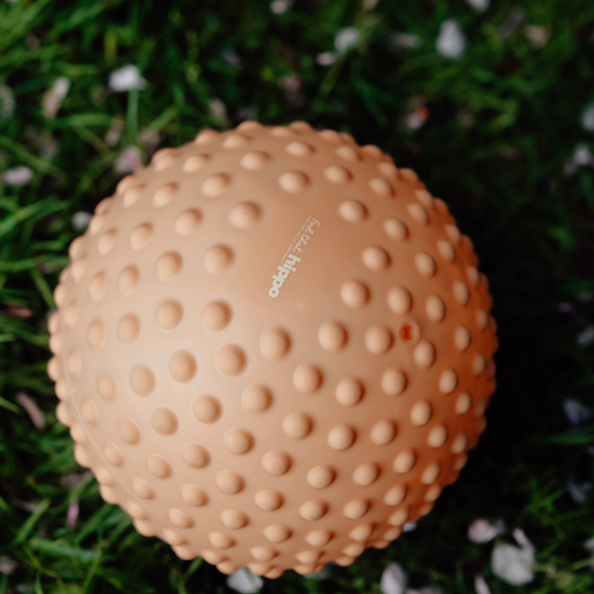 Large sensory ball 20cm - Sand