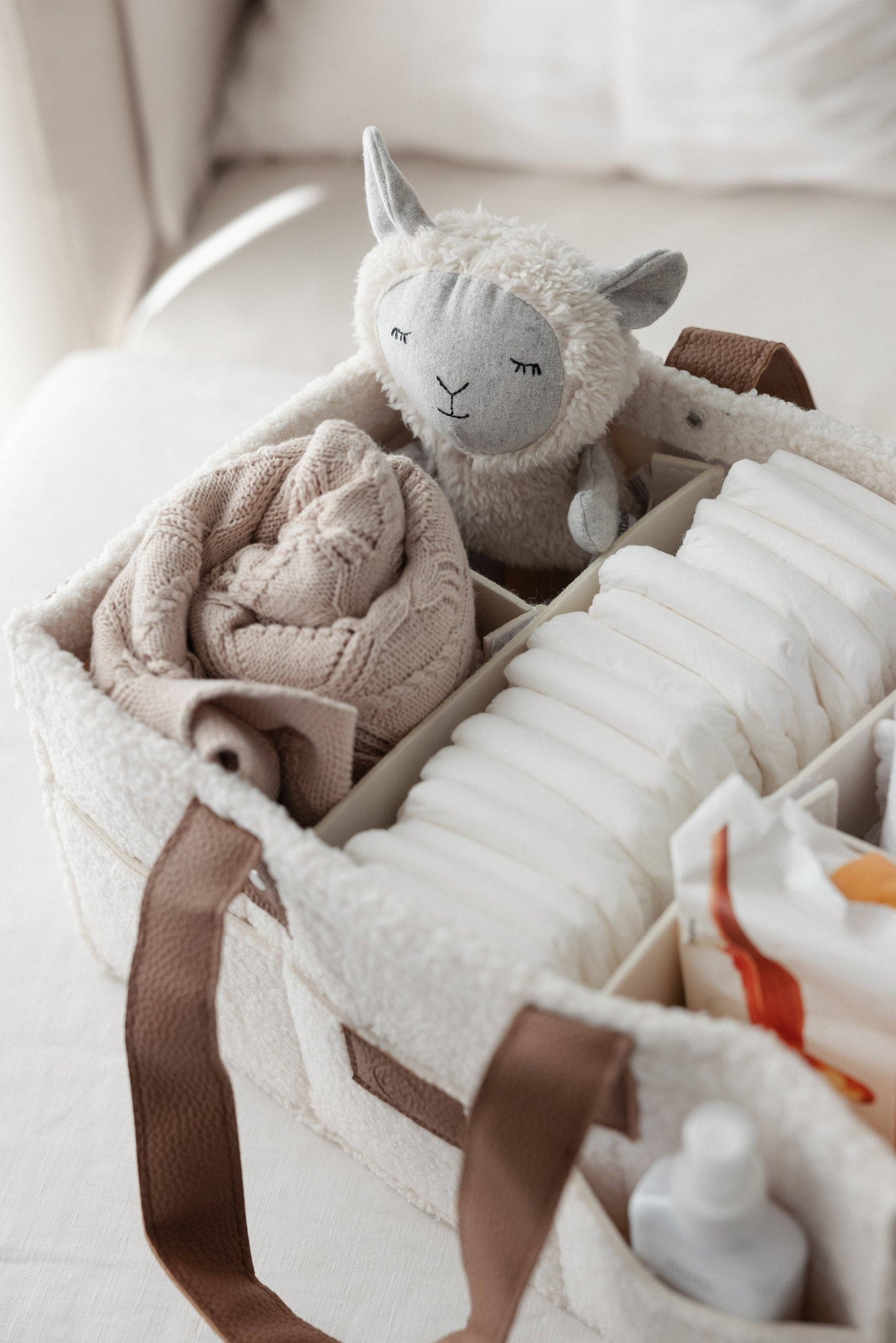 Stellebag // Diaper Caddy - Hvit og brun