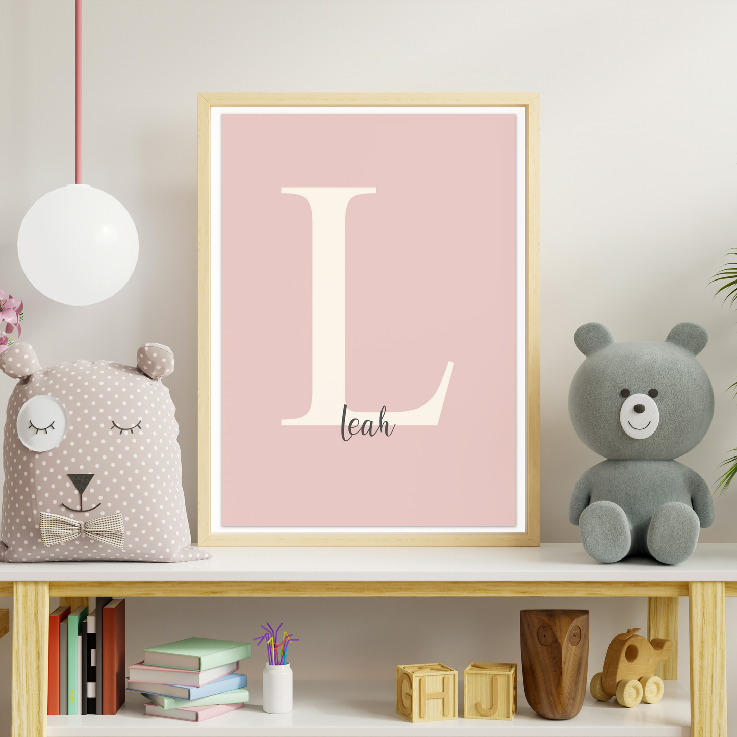 A bokstavplakat rosa med navn