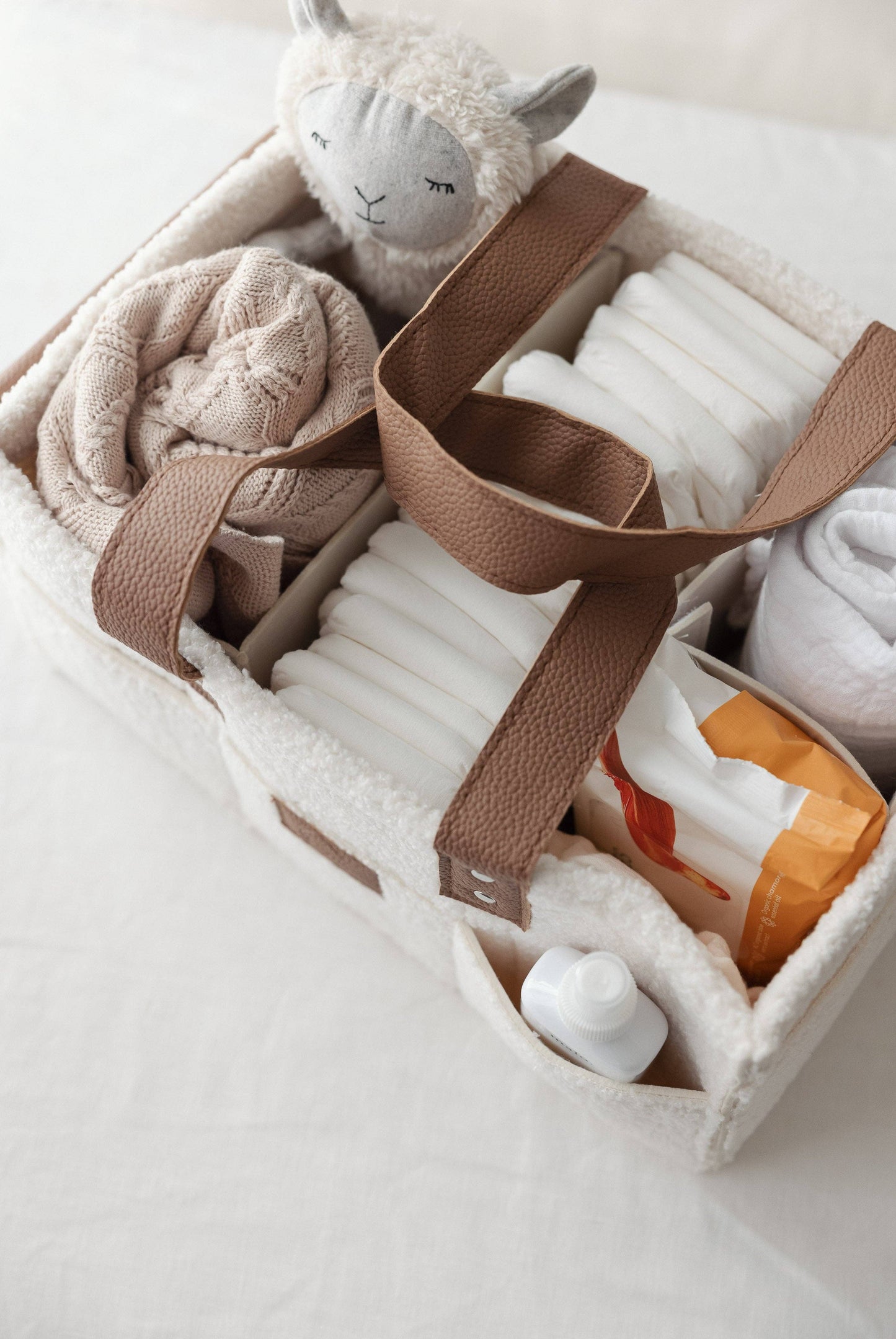 Stellebag // Diaper Caddy - Hvit og brun