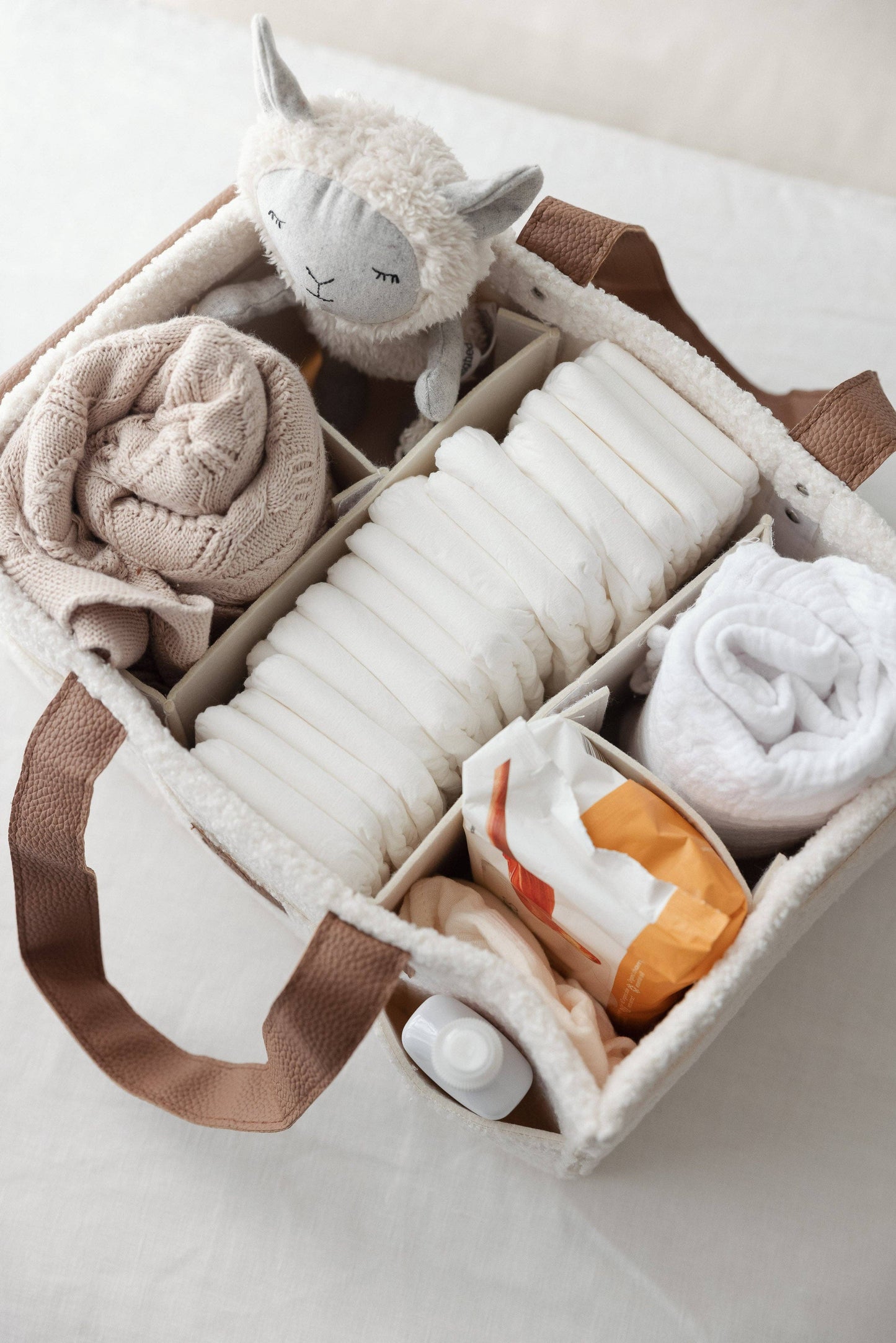 Stellebag // Diaper Caddy - Hvit og brun