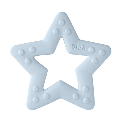 Bitestjerne baby blue funksjonell bitering i lyseblå silikon med hevede runde knotter perfekt tilpasset babyens behov