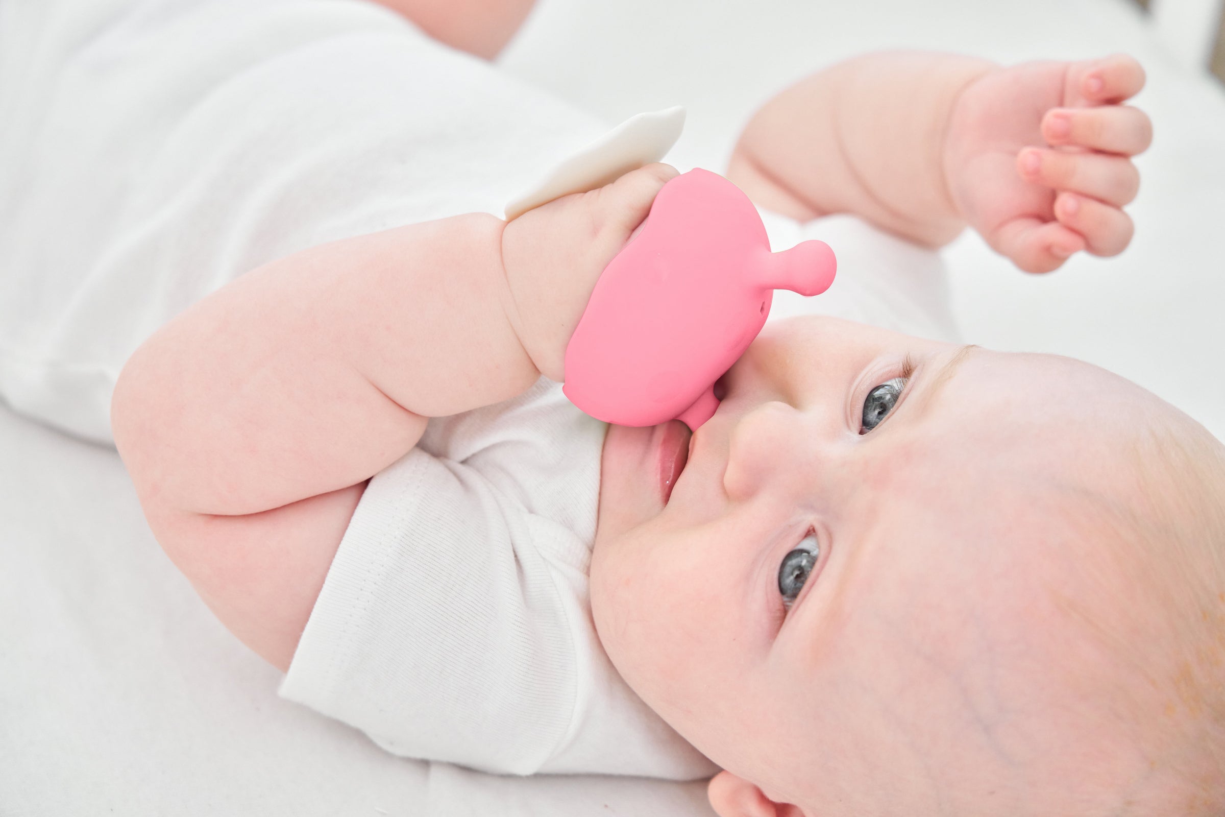 Pink silikon sopp rosa tåler oppvaskmaskin teething toy formet som smokk